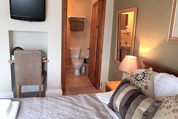Double Bedroom - Goose Green Farm B&B